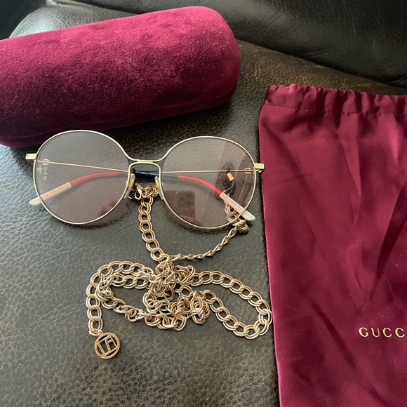 Gucci Accessories Gucci Retro Sylvie Pink Sunglasses With Chain